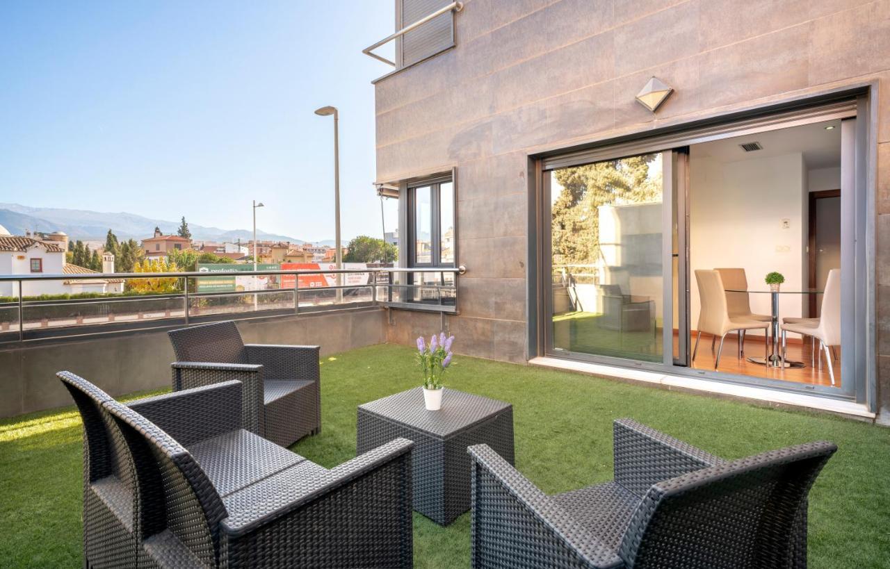 Enjoygranada Lujo Piscina Y Parking Apartment Exterior photo