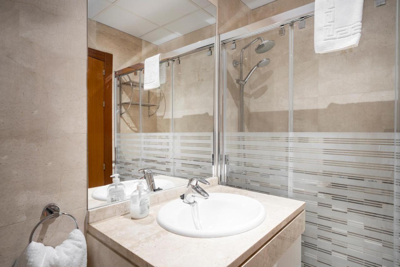 Enjoygranada Lujo Piscina Y Parking Apartment Exterior photo