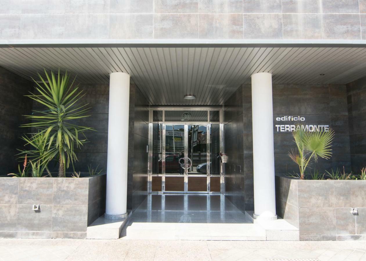 Enjoygranada Lujo Piscina Y Parking Apartment Exterior photo